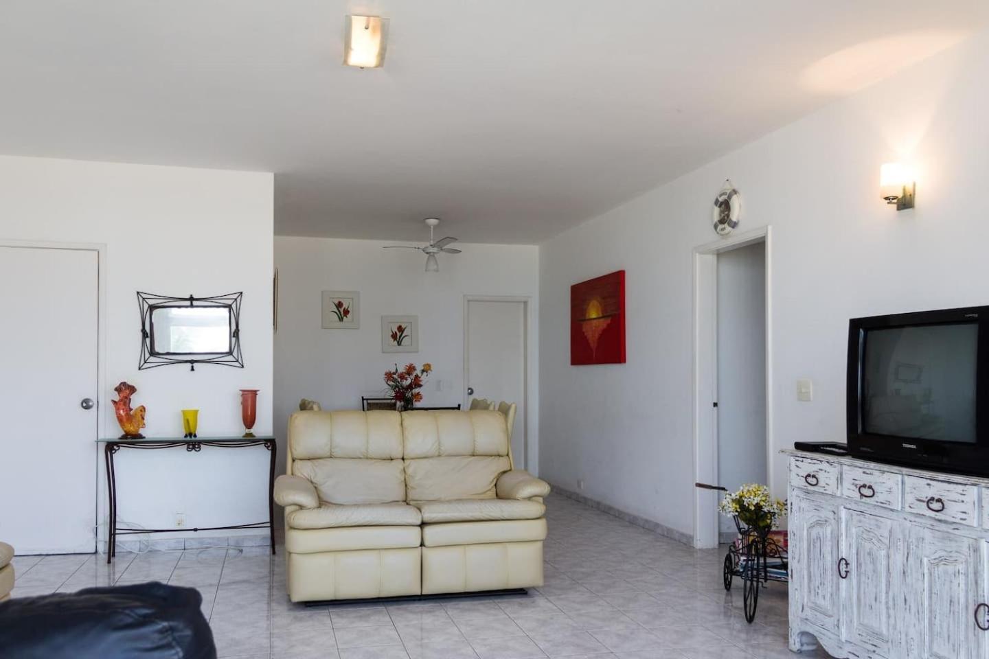 Pitangueiras Frente Total Mar Pe Na Areia Apartment Guaruja Ngoại thất bức ảnh